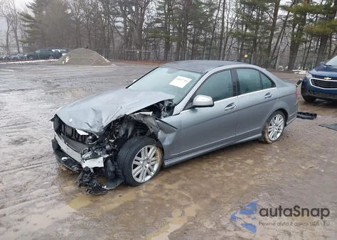 2008 Mercedes-Benz C 300 Luxury 4Matic/Sport 4Matic from USA, damaged, VIN WDDGF81X38F167801